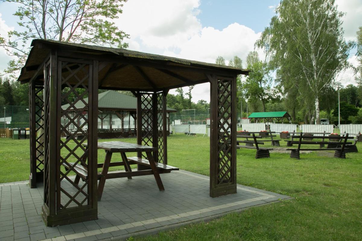 Camping Oaza Blonie Kornik Domki Standard - 3 Pokoje Eksteriør bilde
