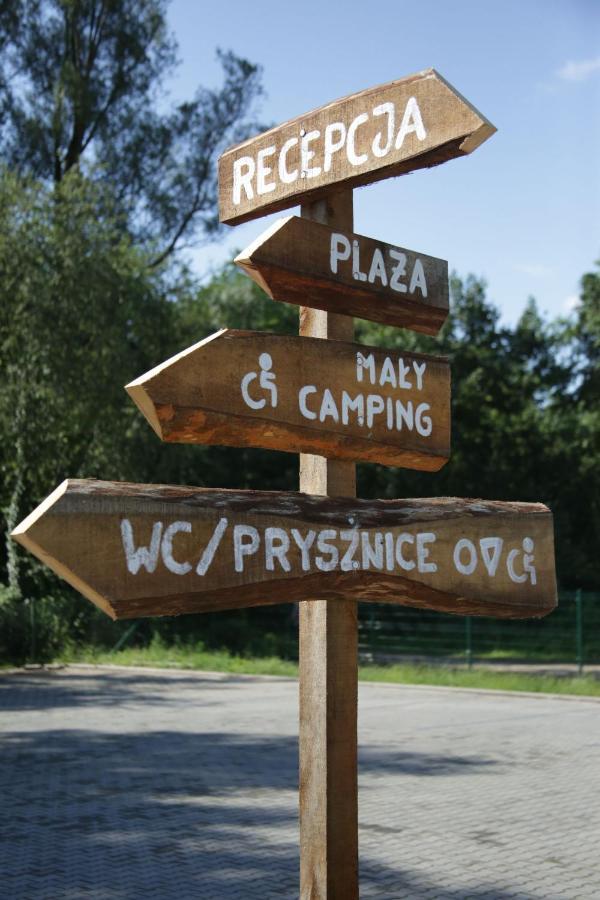 Camping Oaza Blonie Kornik Domki Standard - 3 Pokoje Eksteriør bilde